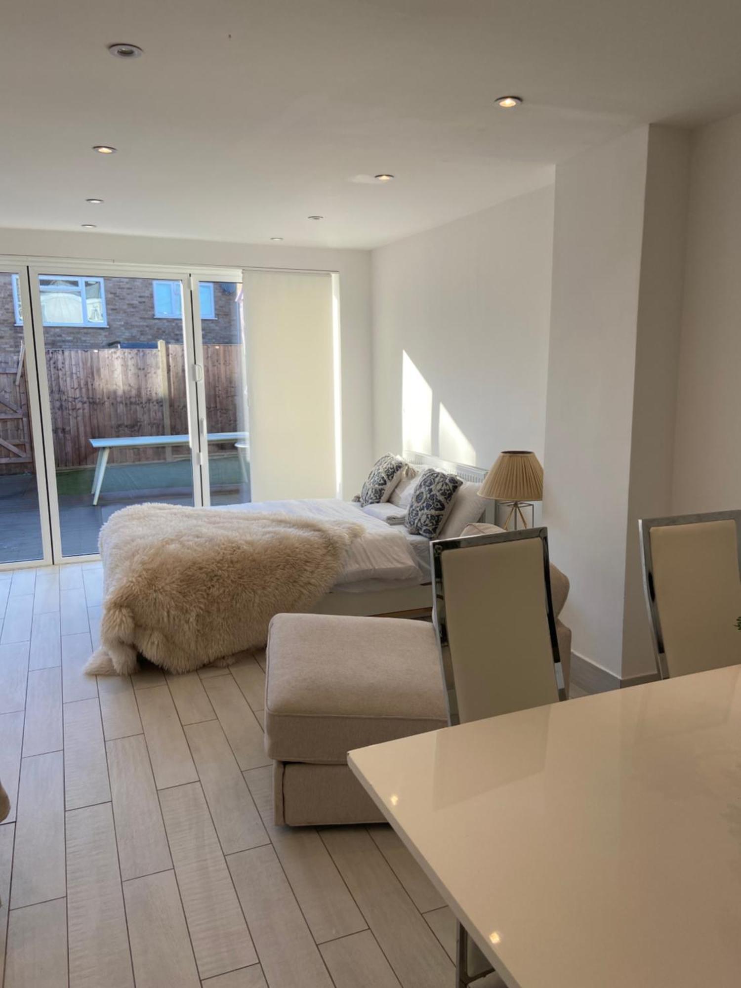 The Bay Apartment Edgware Exteriér fotografie